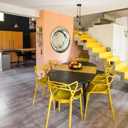 4 Bd In Willa