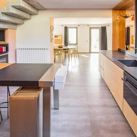 4 Bd In * Hyères