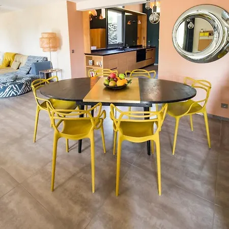 4 Bd In *