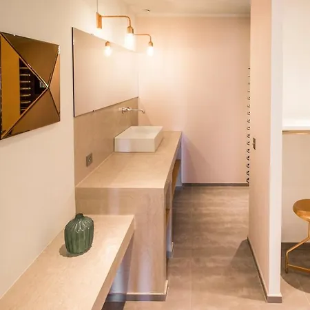 Villa 4 Bd In Hyères