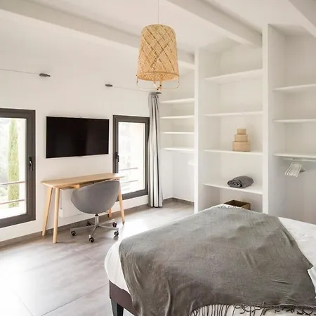 4 Bd In Hyères